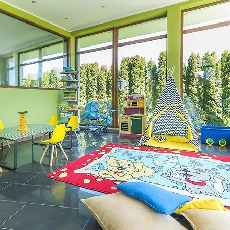 Nowa Dana - Domki Z Sauna, Balia, Jacuzzi Kolo Wladyslawowa Lebcz