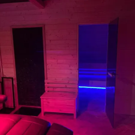 Nowa Dana - Z Sauna, Balia, Jacuzzi Kolo Wladyslawowa Lebcz