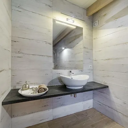 Alloggio in famiglia Nowa Dana - Domki Z Sauna, Balia, Jacuzzi Kolo Wladyslawowa Lebcz